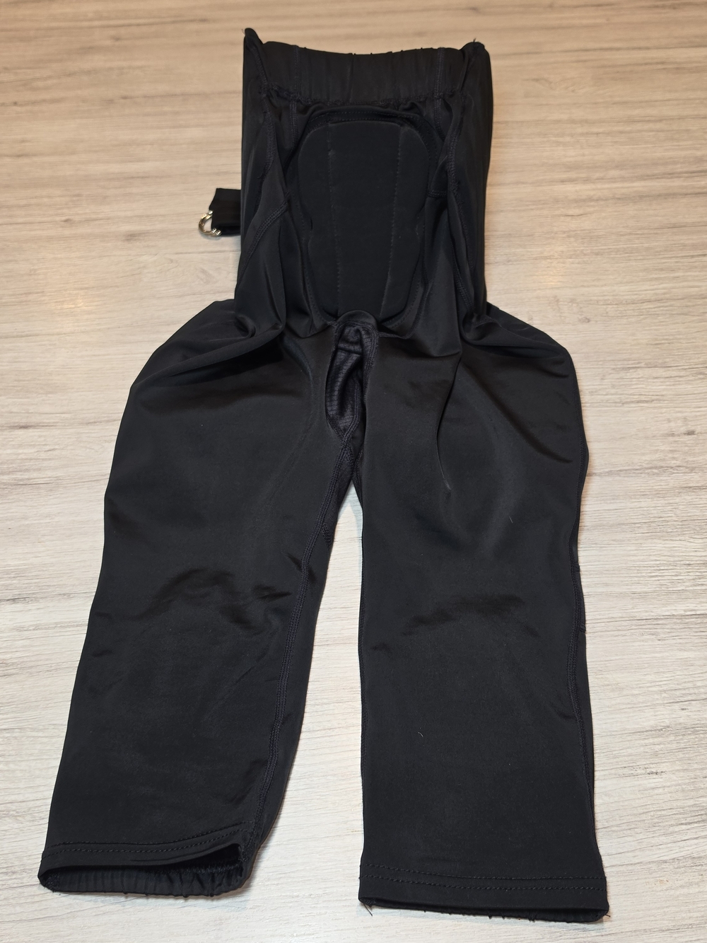 Under Armour Heat Gear Gameday Armor Football Pants Youth Medium Black Size M - Picture 3 of 3